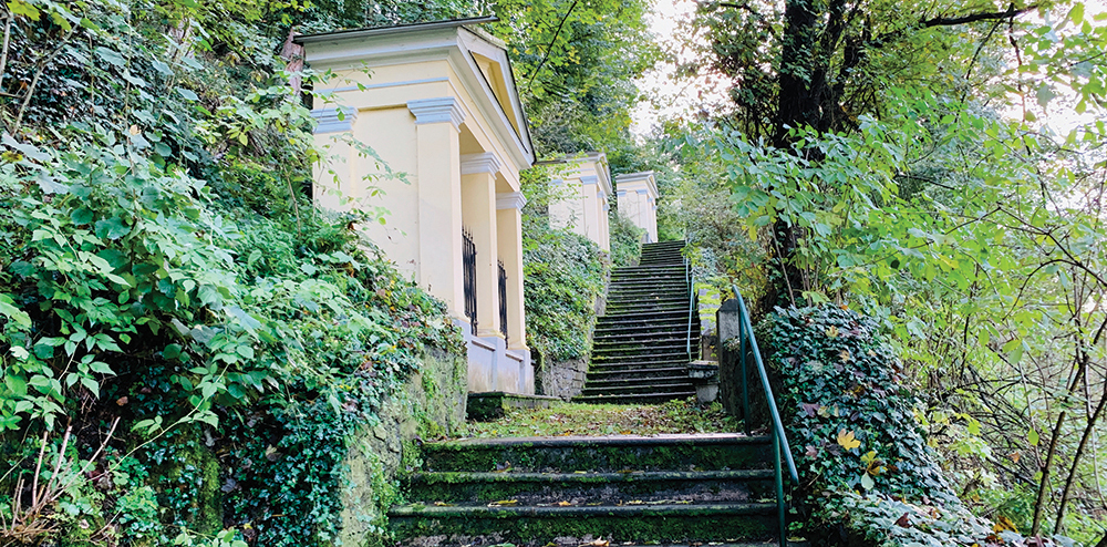 Der älteste Kreuzweg der Stadt (1608) führt von St. Margarethen auf den Freinberg-Rücken. (Foto: Holzleitner)